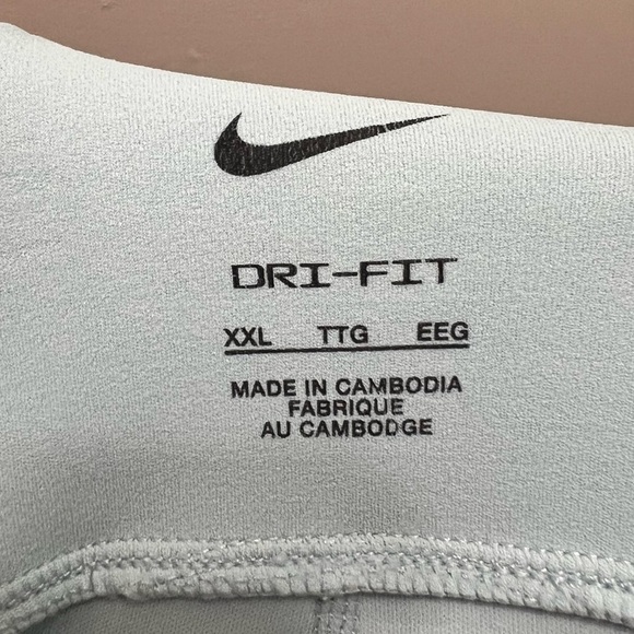 Nike Dri-FIT Bliss Mid-Rise Training Skort XXL - Picture 8 of 8